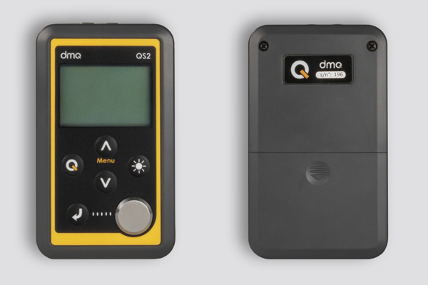 QS2 electronic unit - Front and Back